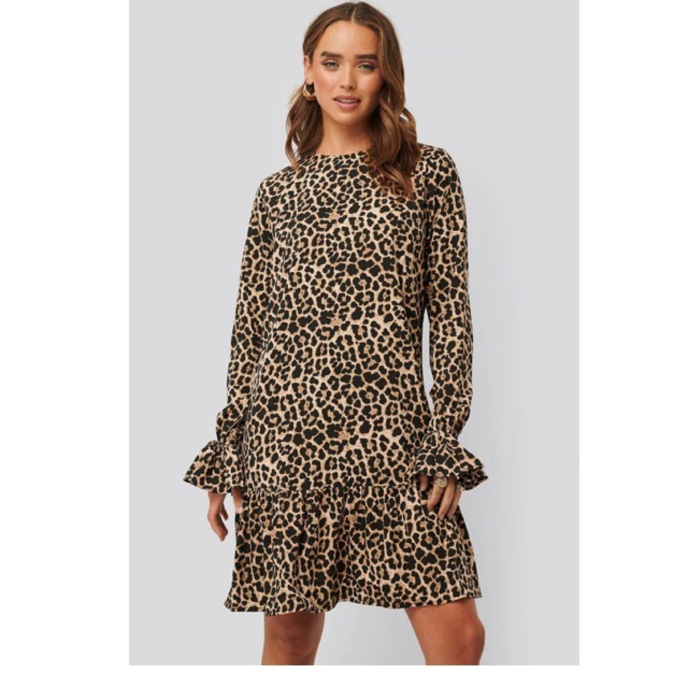 Round Neck Flounce Mini Dress